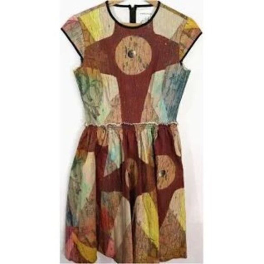 Making the Cut Season 2 Episode 5 Winning Look Gary's Carnival Dress Size S‎